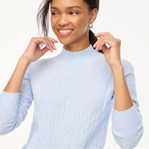 J.Crew Cable-knit mockneck sweater in extra-soft yarn Size XXS - Picture 3 of 4